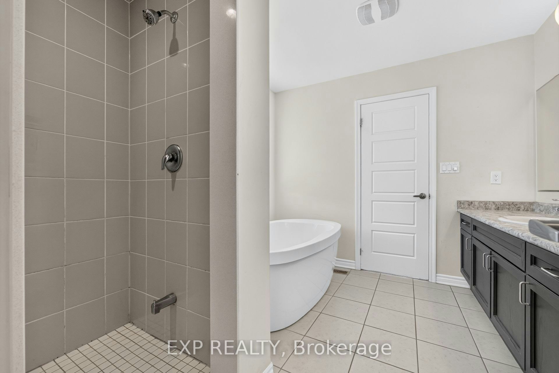 288 Ridge Road, Cambridge, ON, N3E 0B9 - 32
