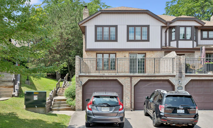 1-489 Beechwood Drive