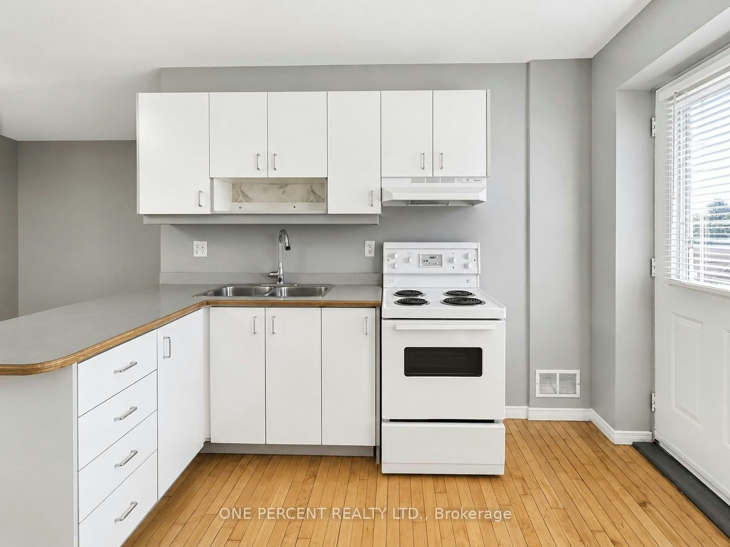 546 Concession Street W, Hamilton, ON, L8V 1A9 - 3