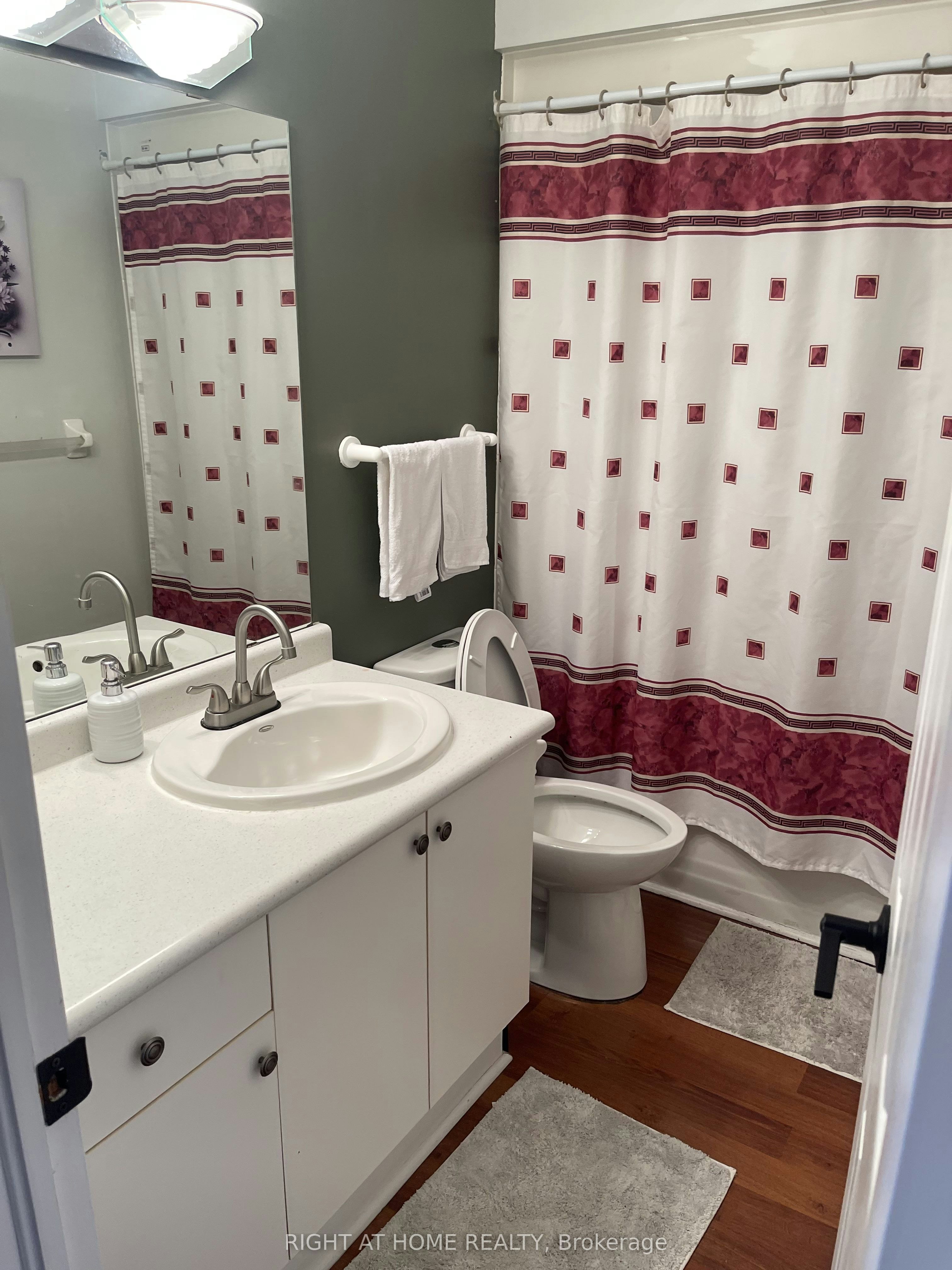 Room 1-33 Phair Crescent, London, ON, N5Z 5B5 - 10