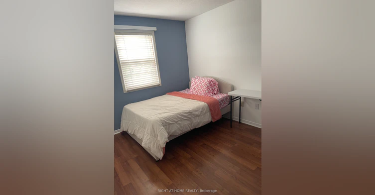 Room 1-33 Phair Crescent, London, ON, N5Z 5B5 - 9