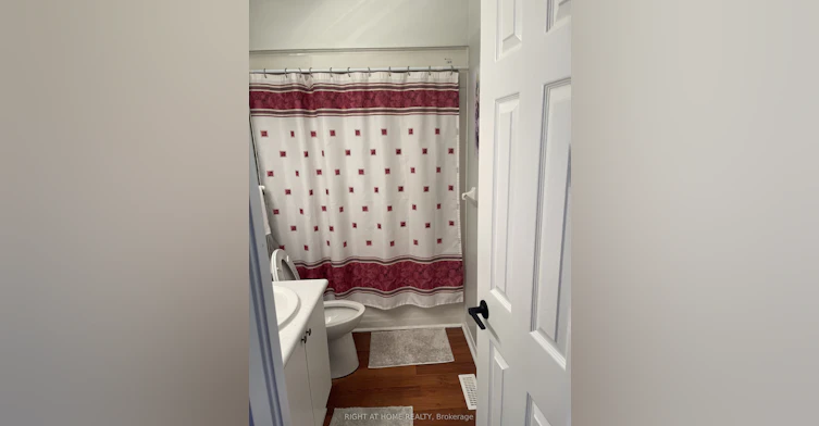Room 1-33 Phair Crescent, London, ON, N5Z 5B5 - 11