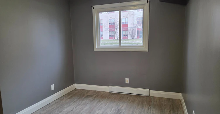 104-8800 Willoughby Drive, Niagara Falls, ON, L2G 6X8 - 5