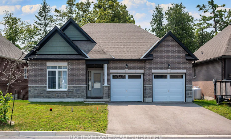 19 Hillcroft Way