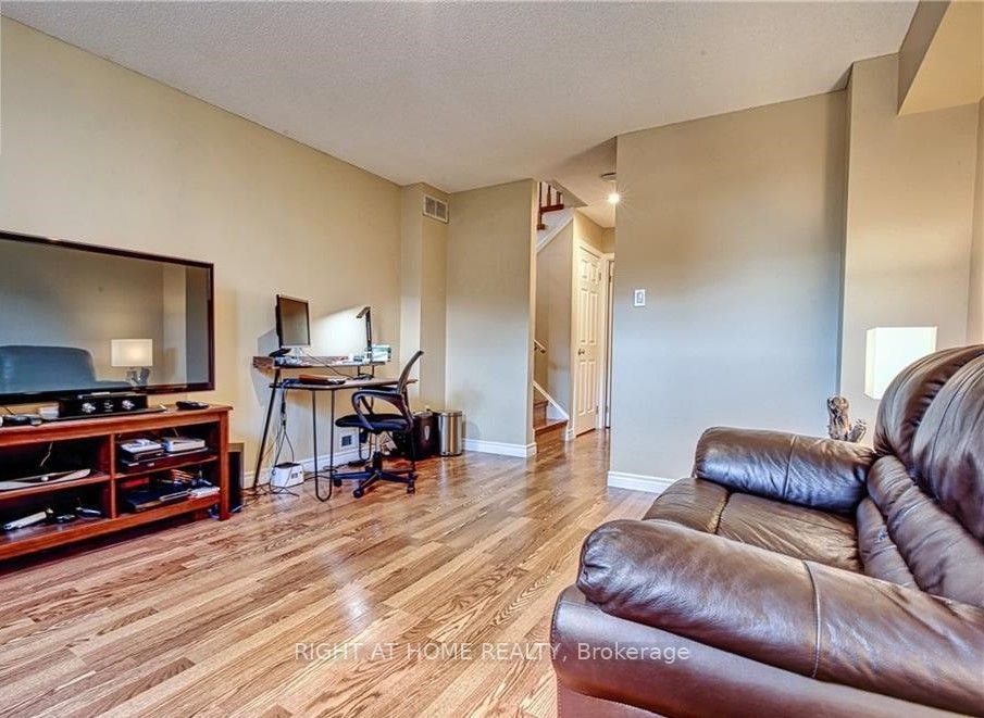 47 Jackson Court W, Welland, ON, L3C 7G2 - 8