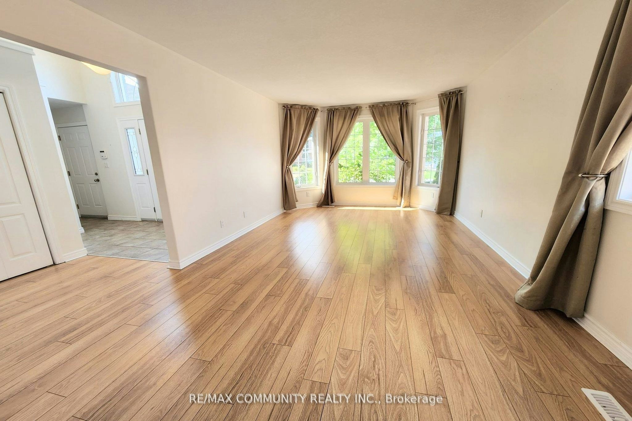24 Sunshine Lane, Quinte West, ON, K8V 6X7 - 4