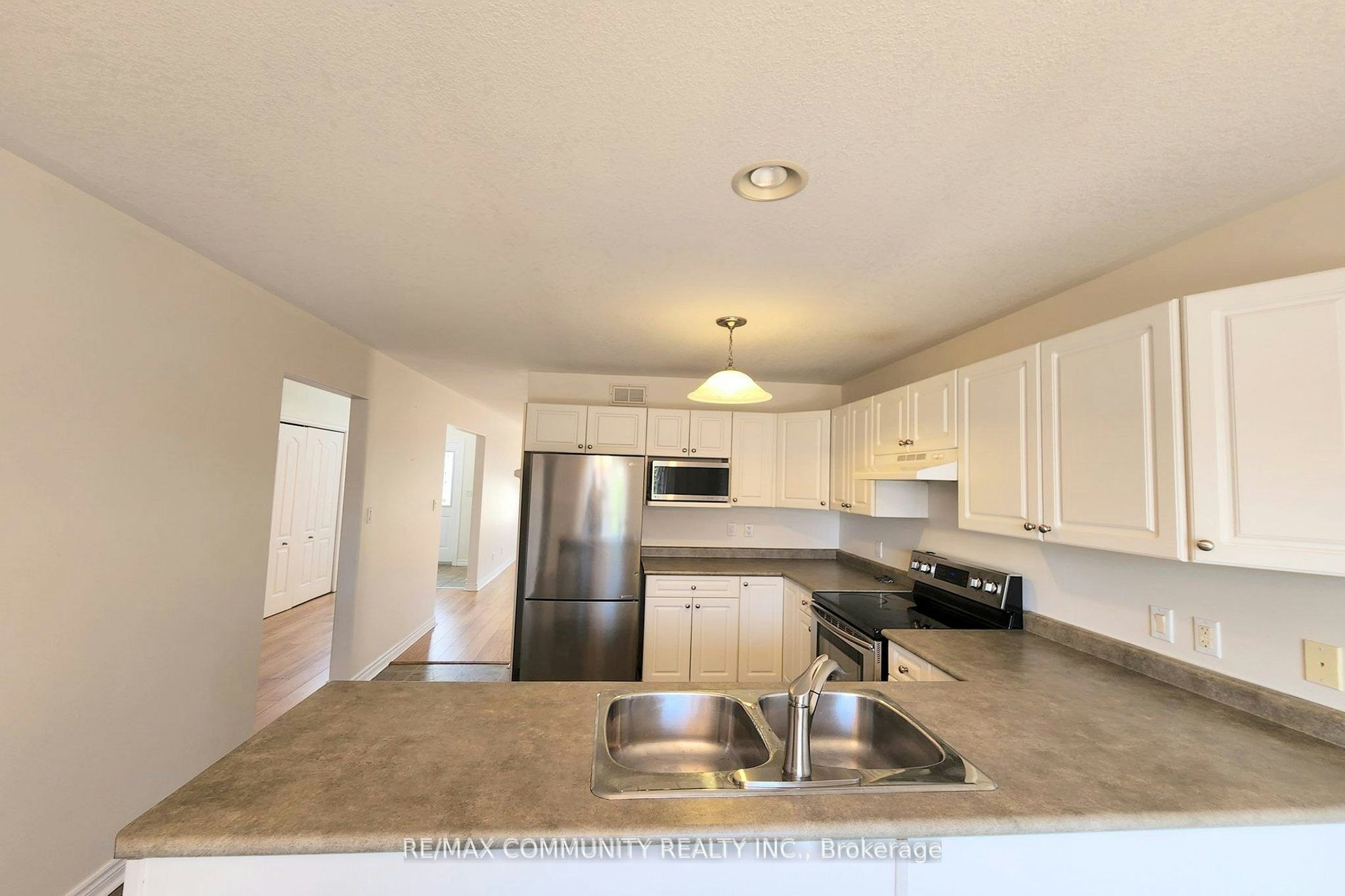24 Sunshine Lane, Quinte West, ON, K8V 6X7 - 9