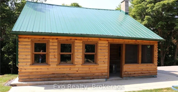 3318 County Road 8 Road, Prince Edward County, ON, K0K 2T0 - 2
