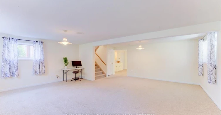 184 Hull Road, Strathroy, ON, N7G 3P2 - 16