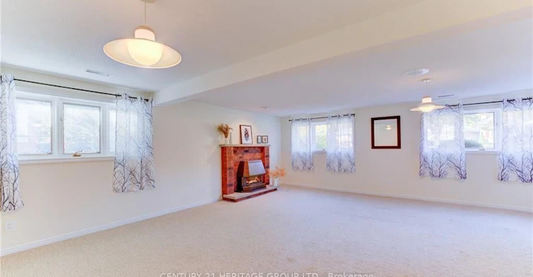 184 Hull Road, Strathroy, ON, N7G 3P2 - 14
