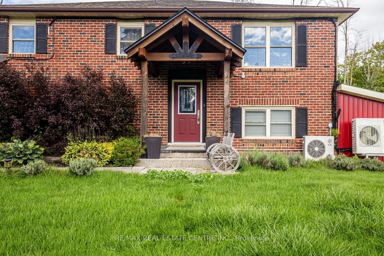 9438 Wellington Rd 42 Road, Erin, ON, N0B 1H0