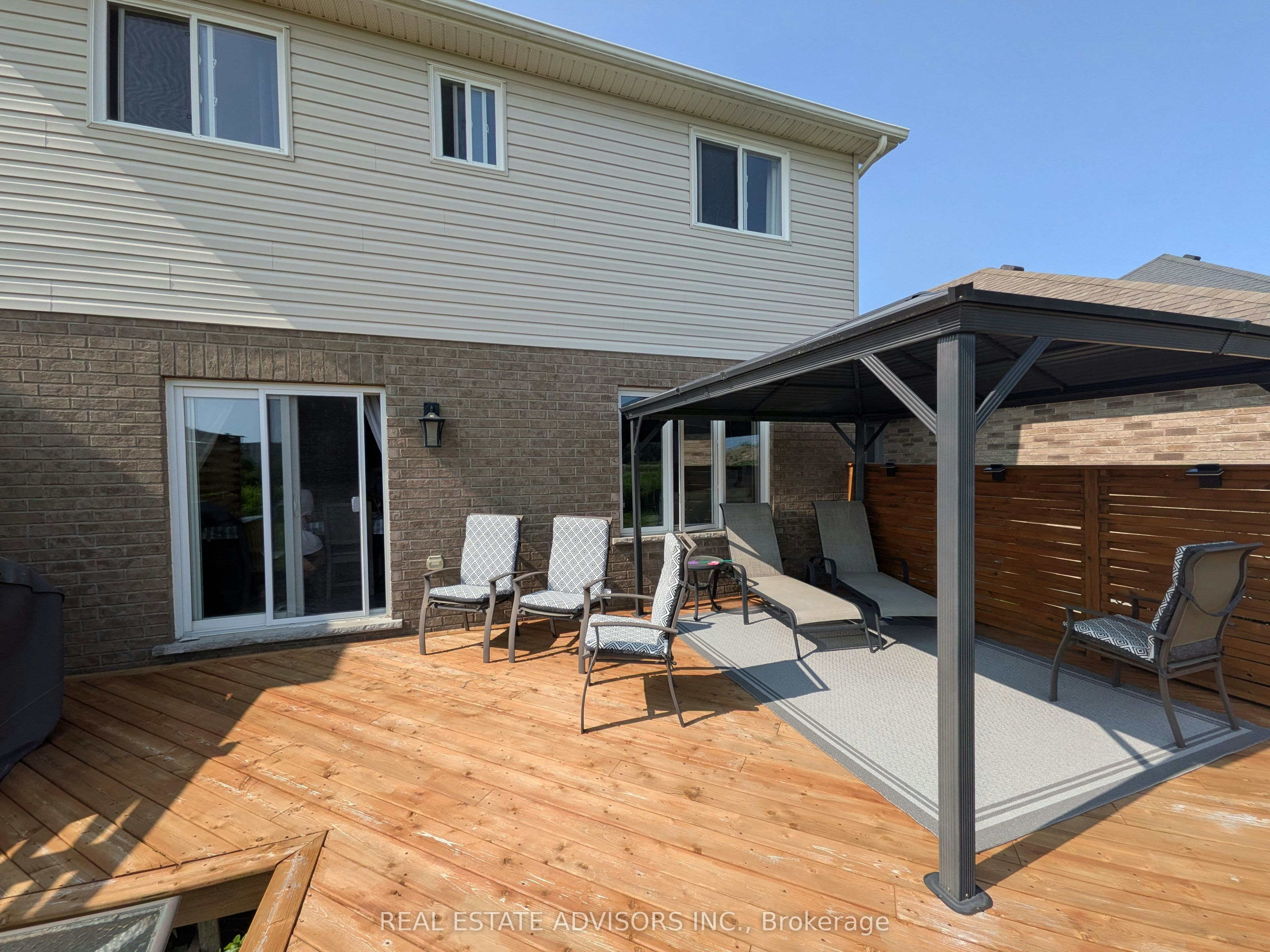 1364 Caen Avenue, Woodstock, ON, N4T 0J3 - 21