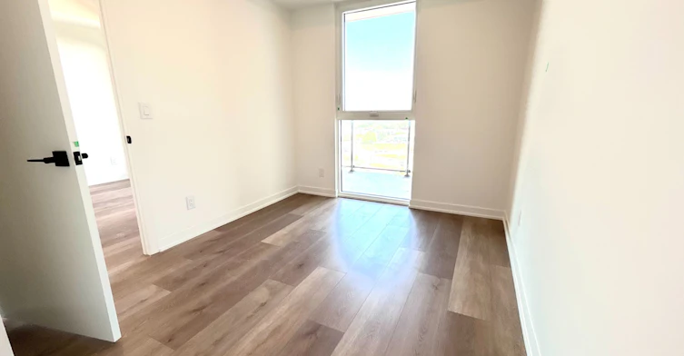 33 Erie Avenue, Brantford, ON, N3S 0K7 - 2