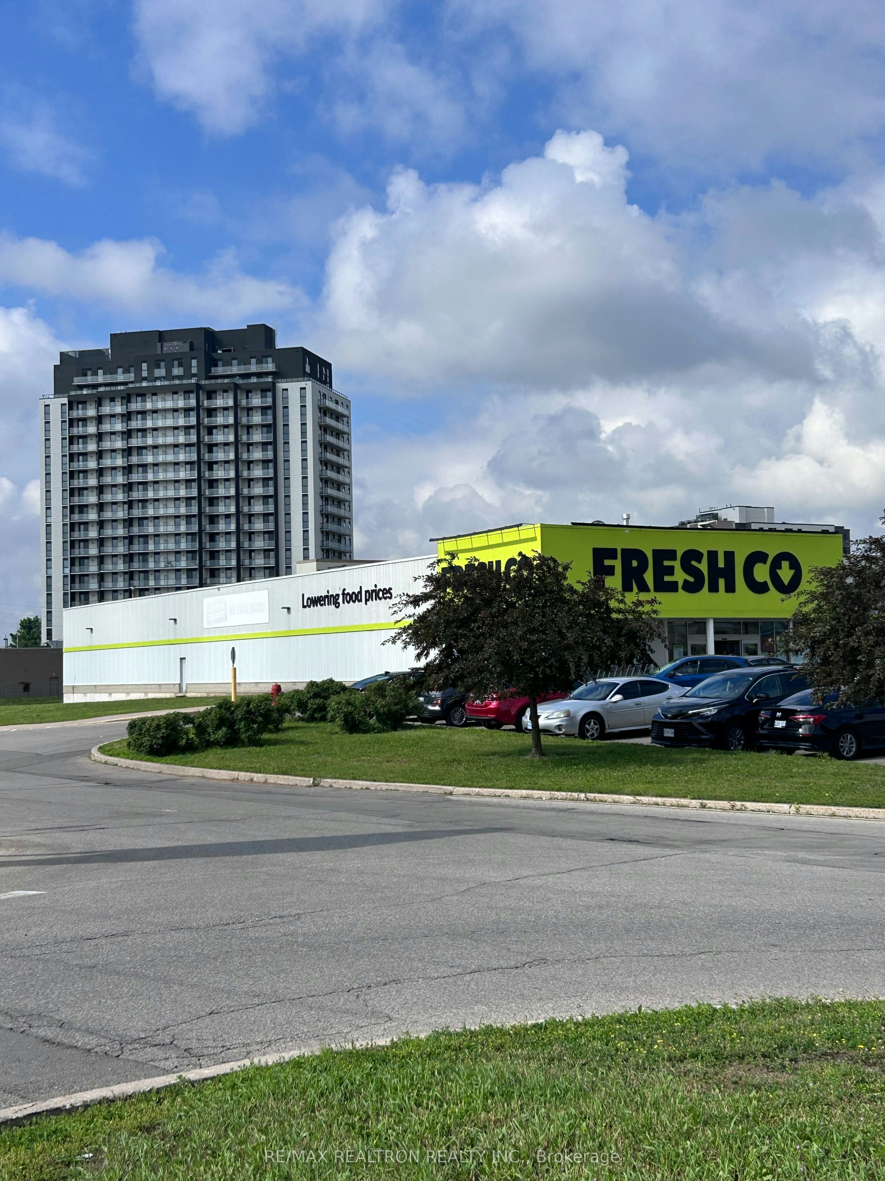 33 Erie Avenue, Brantford, ON, N3S 0K7 - 9