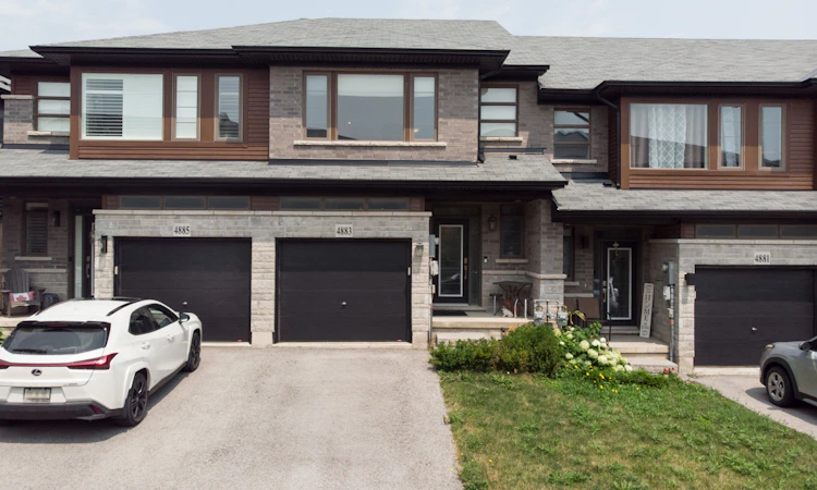 4883 Connor Drive