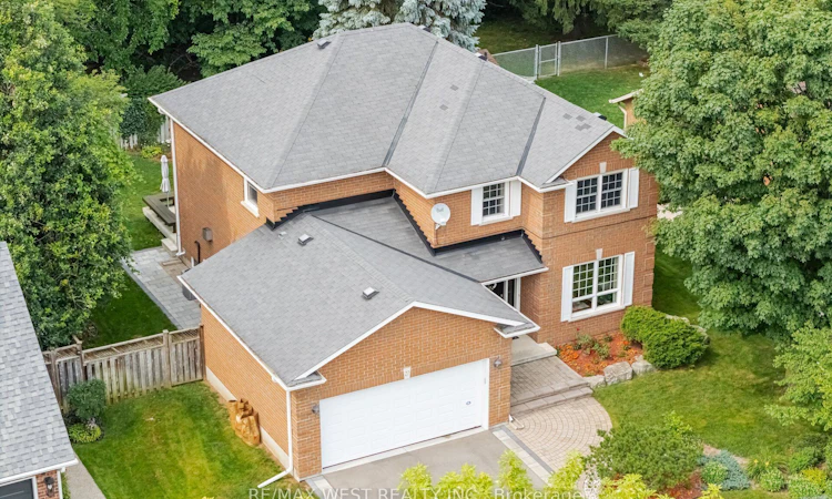 27 Norma Crescent