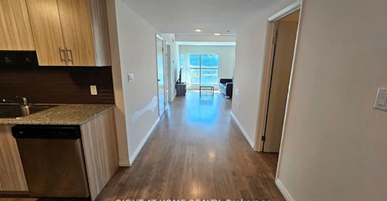 107-275B Larch Street, Waterloo, ON, N2L 3R2 - 9