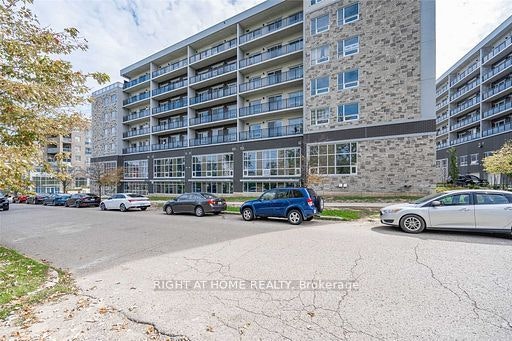107-275B Larch Street, Waterloo, ON, N2L 3R2