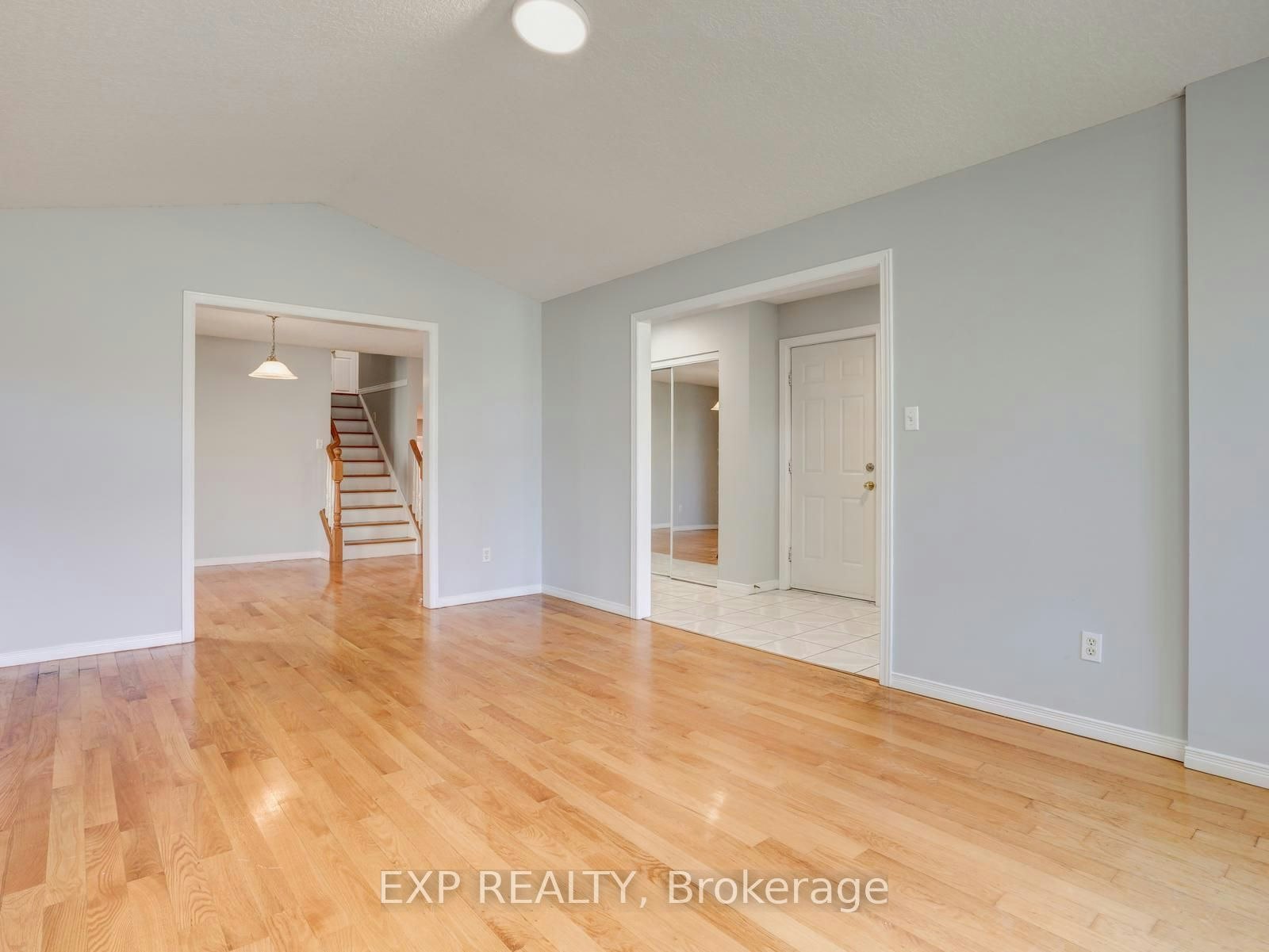 163 Daimler Drive, Kitchener, ON, N2A 4C7 - 8