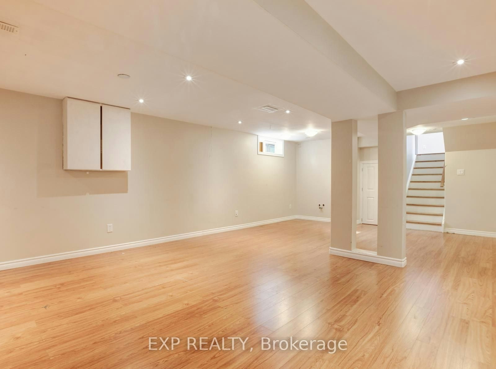 163 Daimler Drive, Kitchener, ON, N2A 4C7 - 43