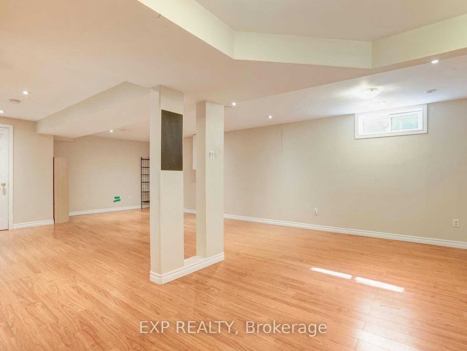 163 Daimler Drive, Kitchener, ON, N2A 4C7 - 42