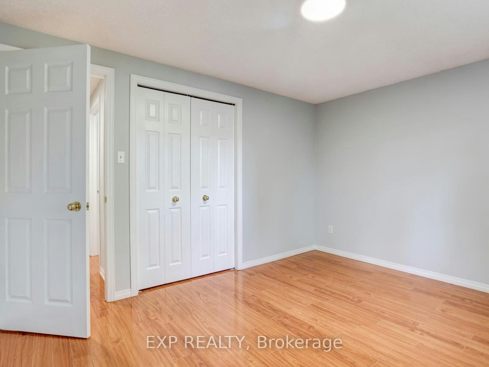 163 Daimler Drive, Kitchener, ON, N2A 4C7 - 33