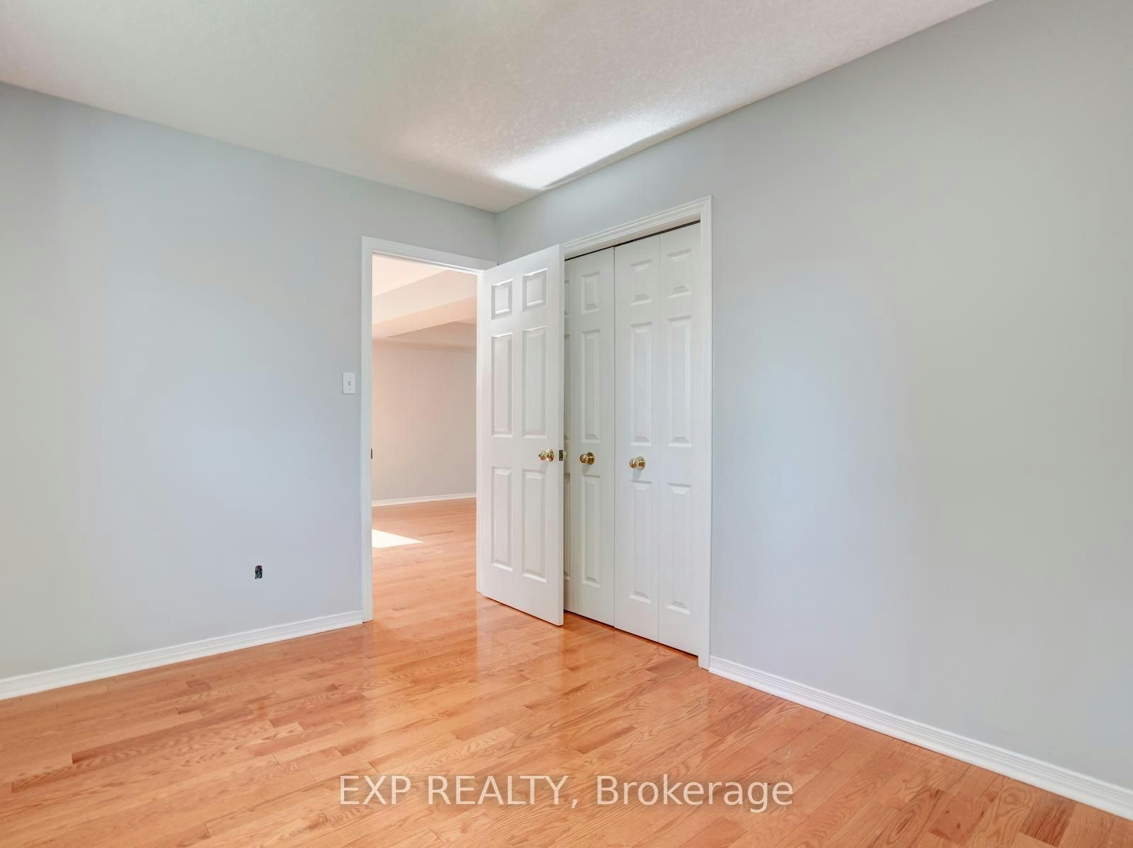 163 Daimler Drive, Kitchener, ON, N2A 4C7 - 25