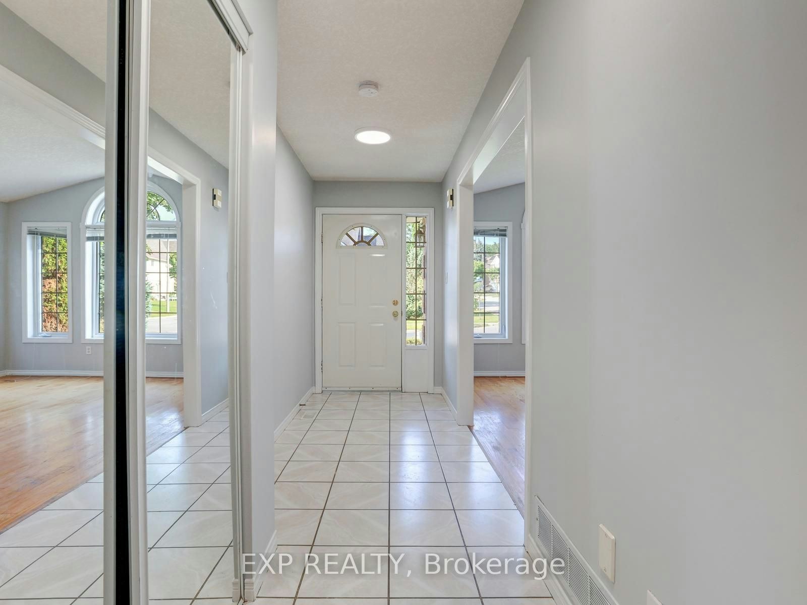 163 Daimler Drive, Kitchener, ON, N2A 4C7 - 4