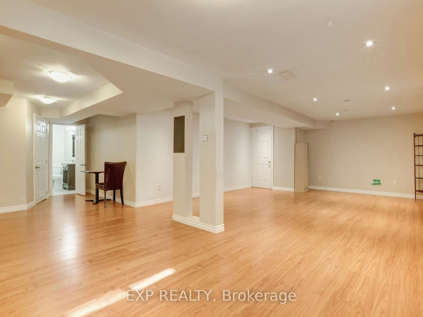 163 Daimler Drive, Kitchener, ON, N2A 4C7 - 44