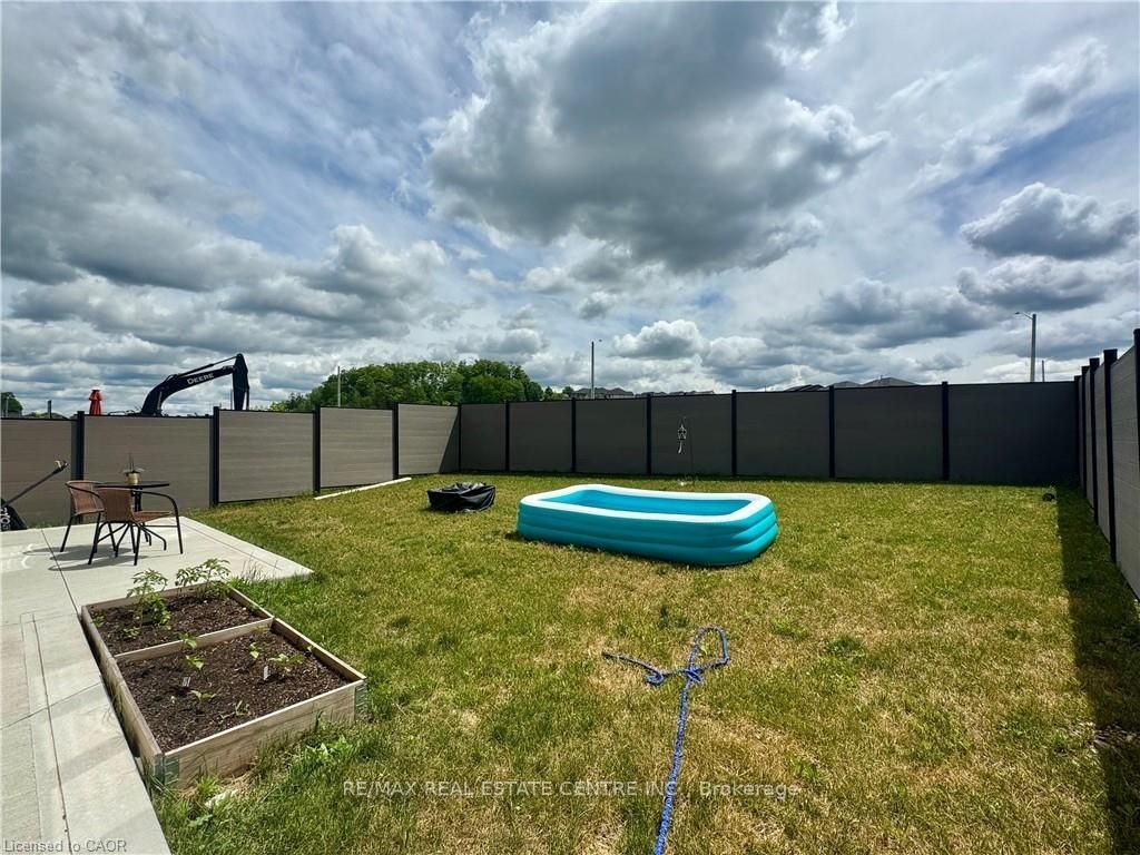 179 Otterbein Road, Kitchener, ON, N2B 0A8 - 33