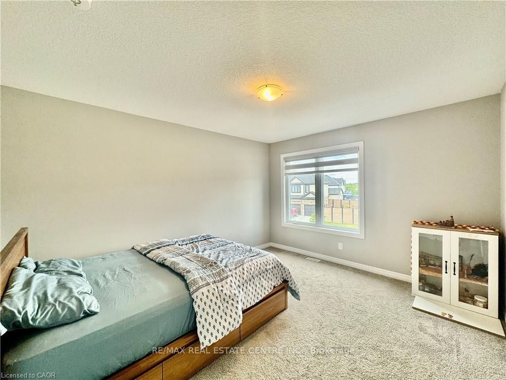 179 Otterbein Road, Kitchener, ON, N2B 0A8 - 26