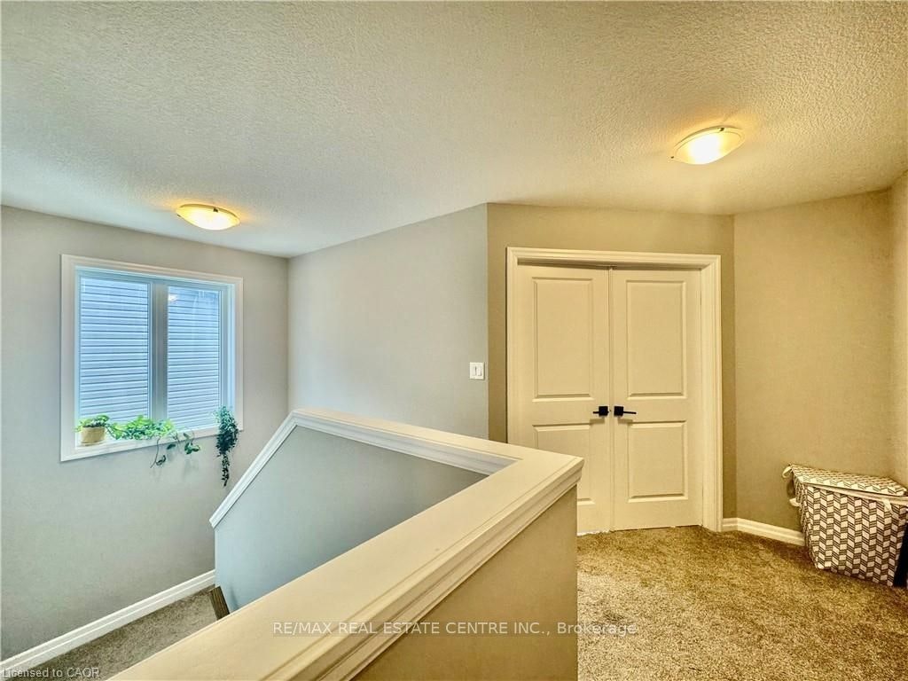 179 Otterbein Road, Kitchener, ON, N2B 0A8 - 17
