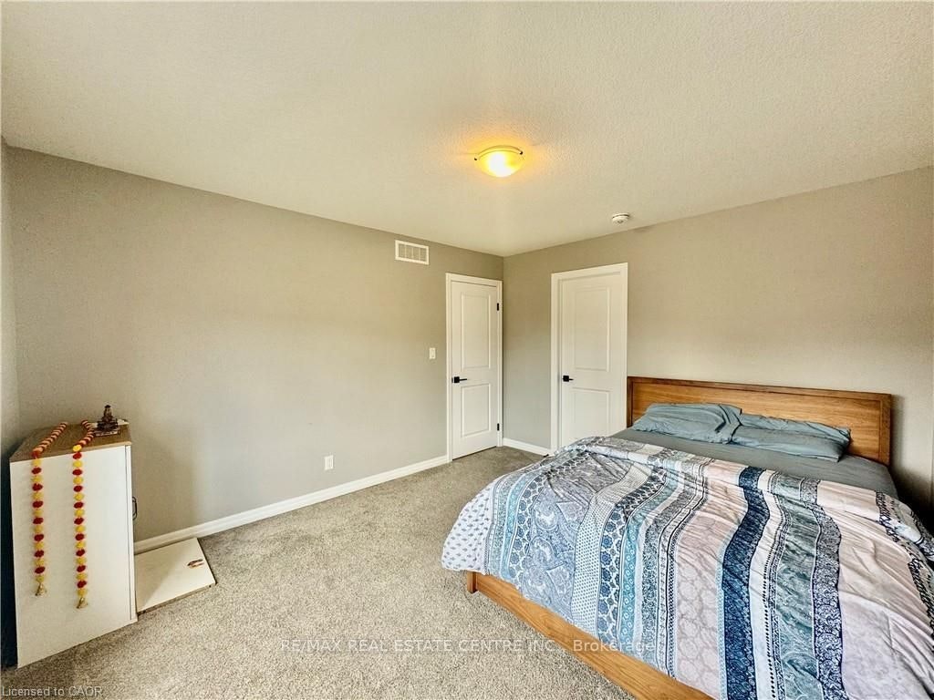 179 Otterbein Road, Kitchener, ON, N2B 0A8 - 25