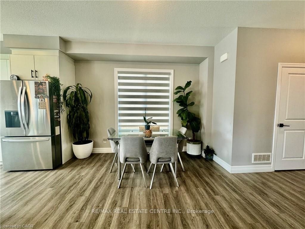 179 Otterbein Road, Kitchener, ON, N2B 0A8 - 10