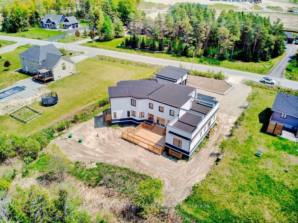 9 Rustlewood Avenue, Kawartha Lakes, ON, L0A 1A0 - 32