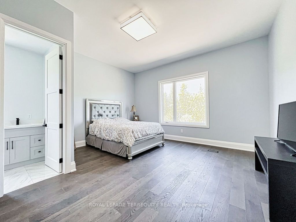 9 Rustlewood Avenue, Kawartha Lakes, ON, L0A 1A0 - 12