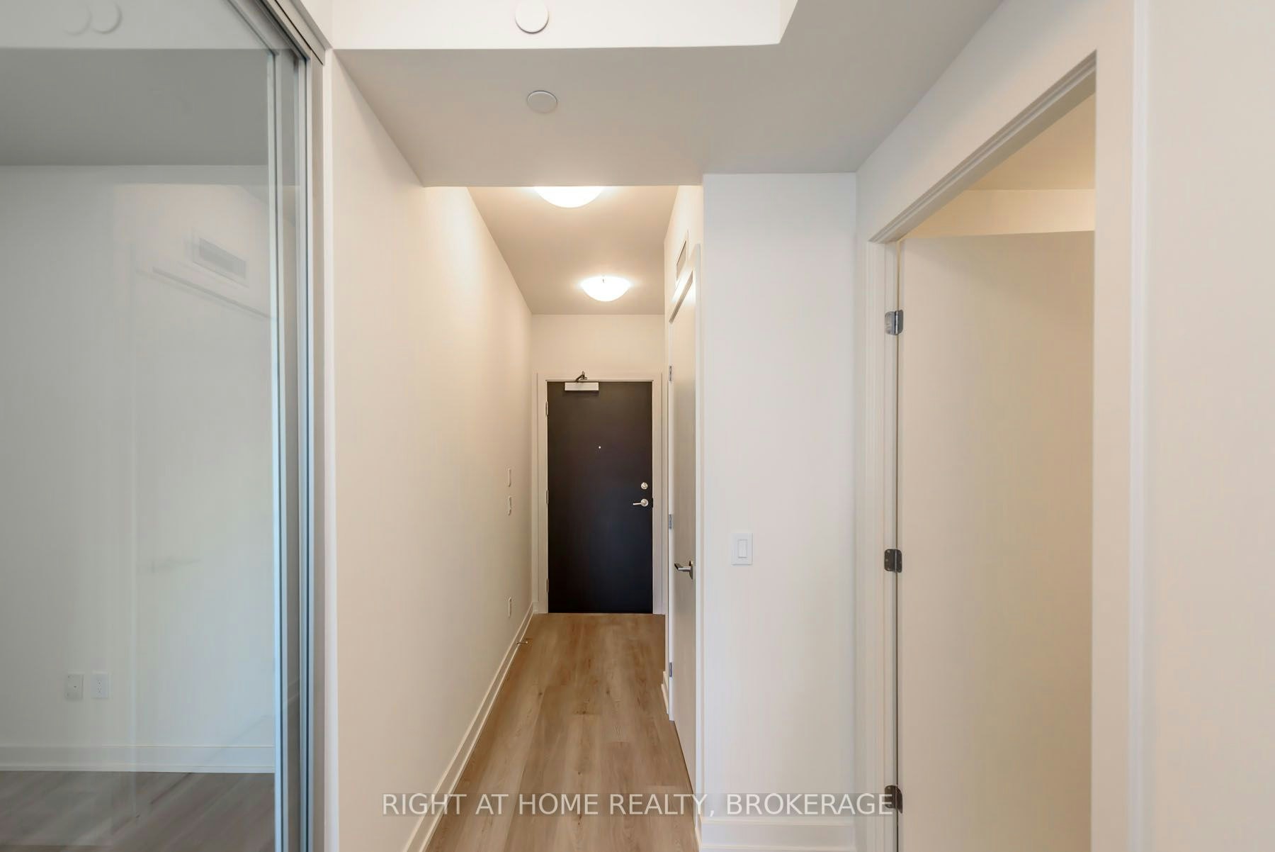 712-385 Winston Road, Grimsby, ON, L3M 0J2 - 14