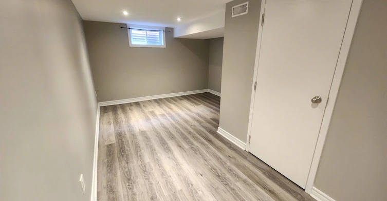 Lower-26 Grandfield Street, Hamilton, ON, L8T 2H2 - 15