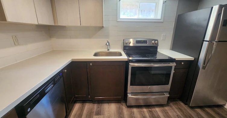 Lower-26 Grandfield Street, Hamilton, ON, L8T 2H2 - 4