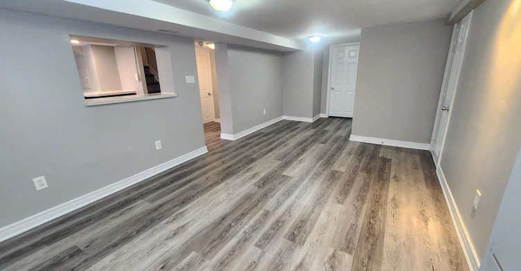 Lower-26 Grandfield Street, Hamilton, ON, L8T 2H2 - 11