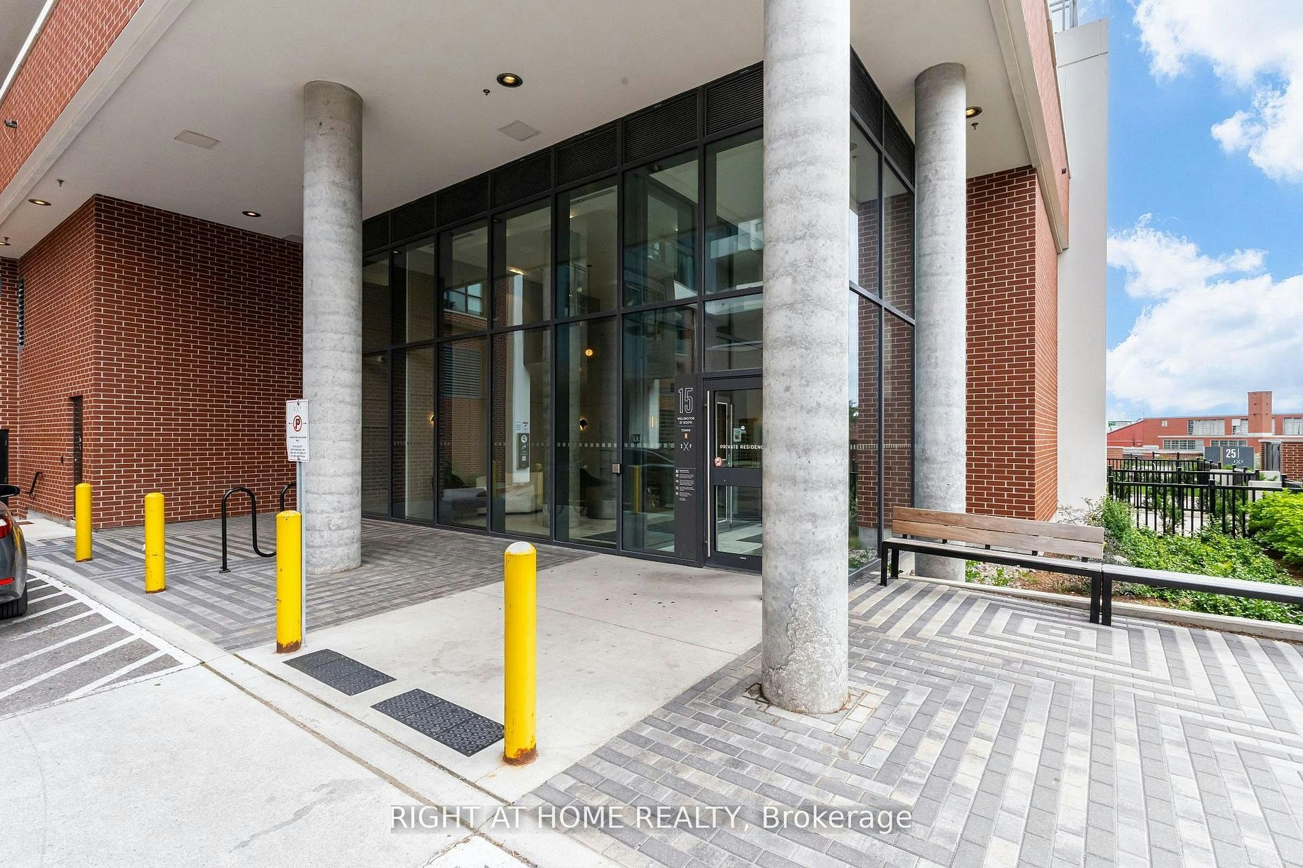 301-15 Wellington Street S, Kitchener, ON, N2G 0E4 - 36