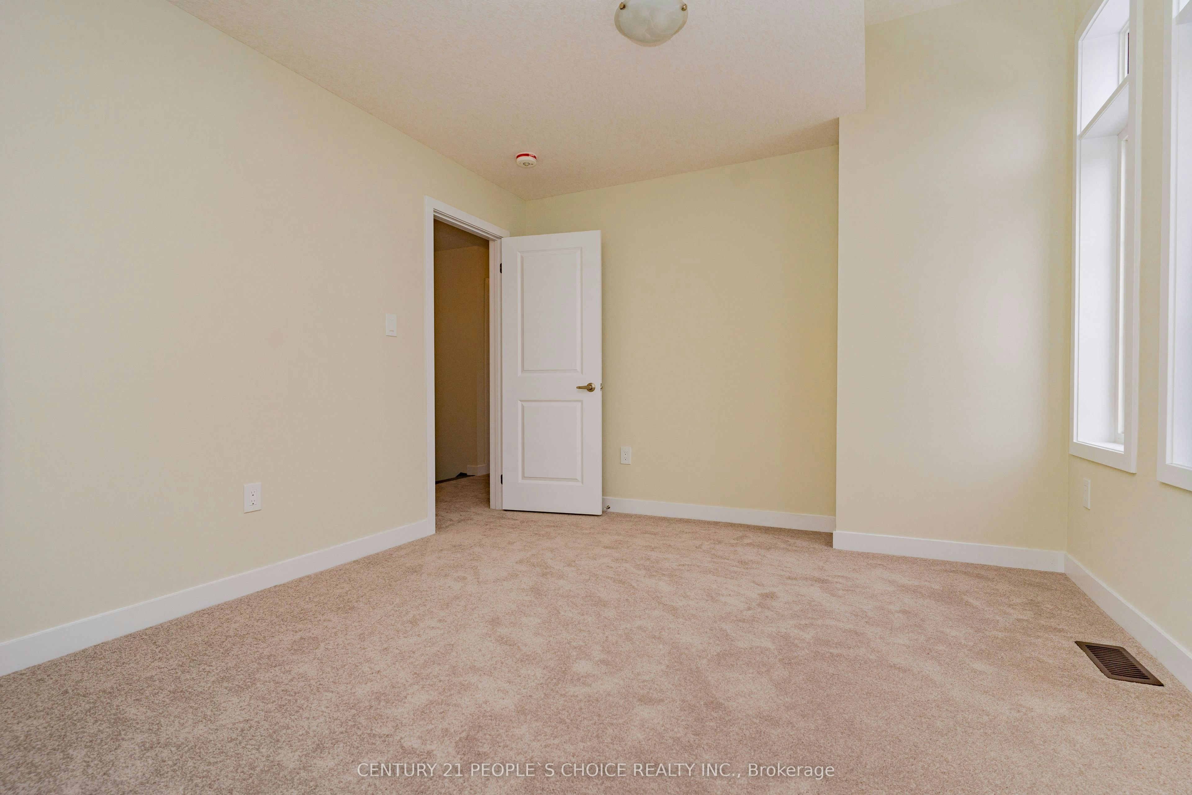 31 Garland Avenue, Cambridge, ON, N1T 0E7 - 28
