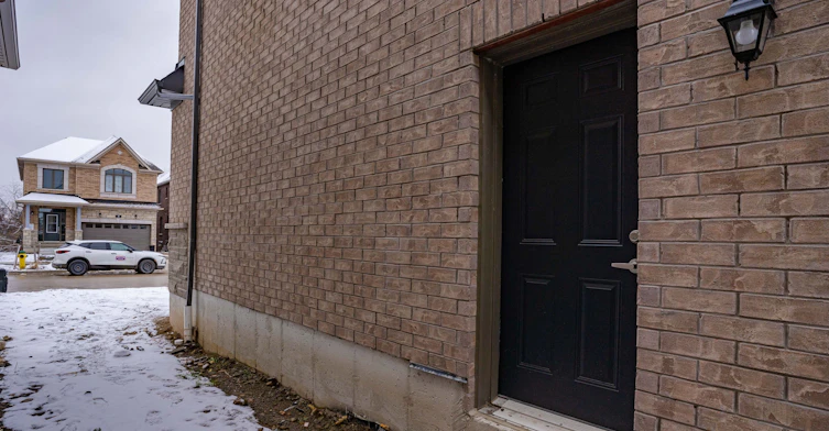 31 Garland Avenue, Cambridge, ON, N1T 0E7 - 37
