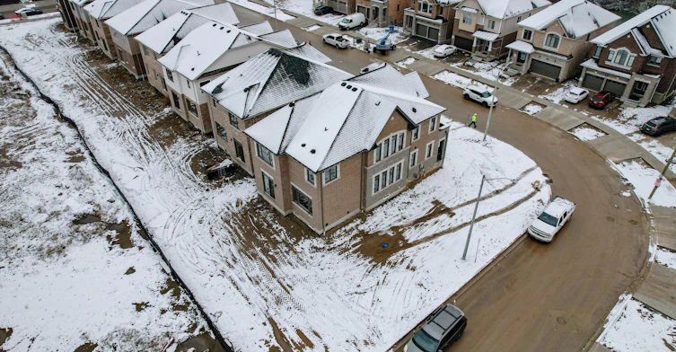 31 Garland Avenue, Cambridge, ON, N1T 0E7 - 39