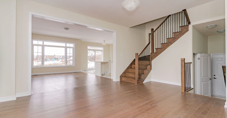 31 Garland Avenue, Cambridge, ON, N1T 0E7 - 8
