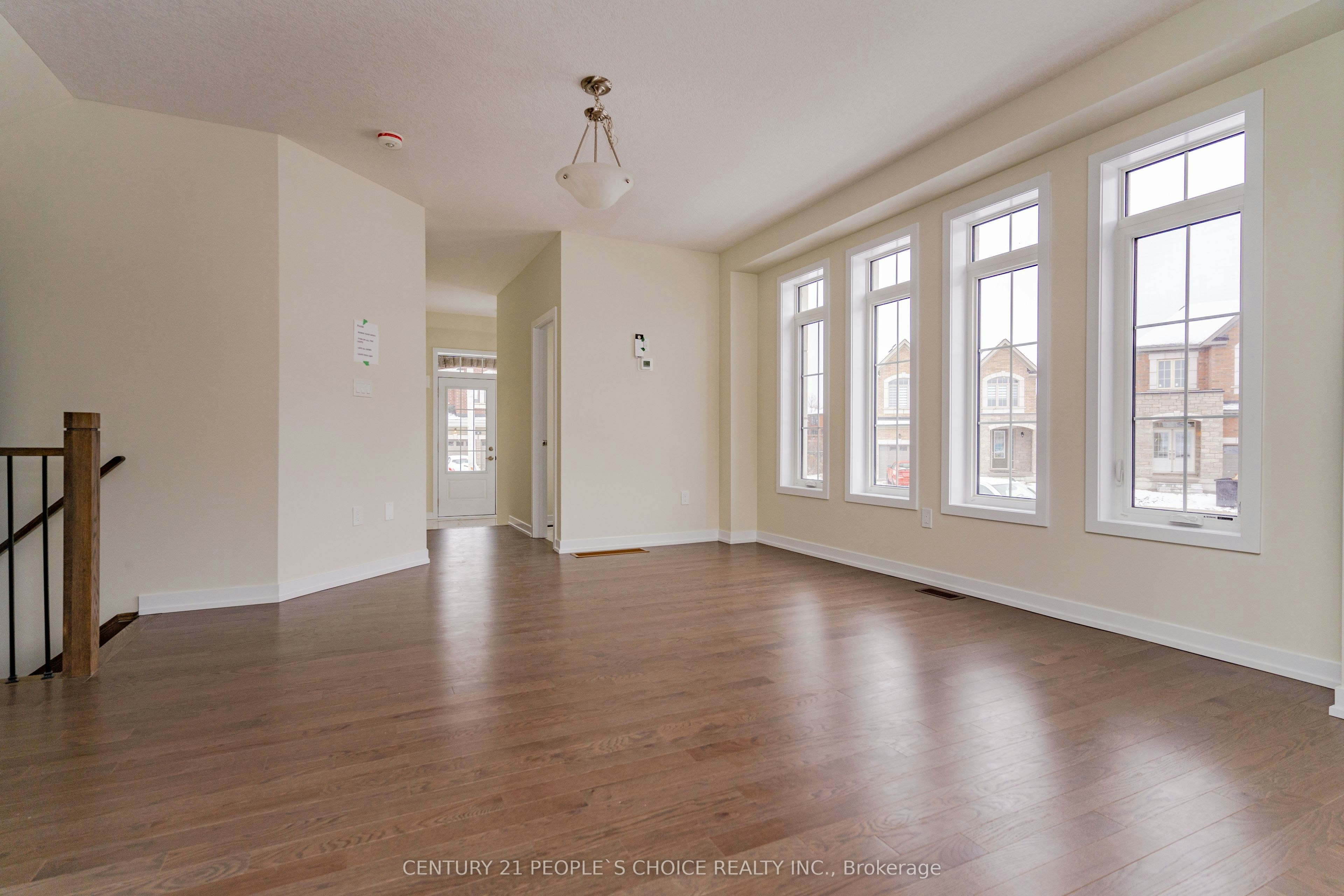 31 Garland Avenue, Cambridge, ON, N1T 0E7 - 7