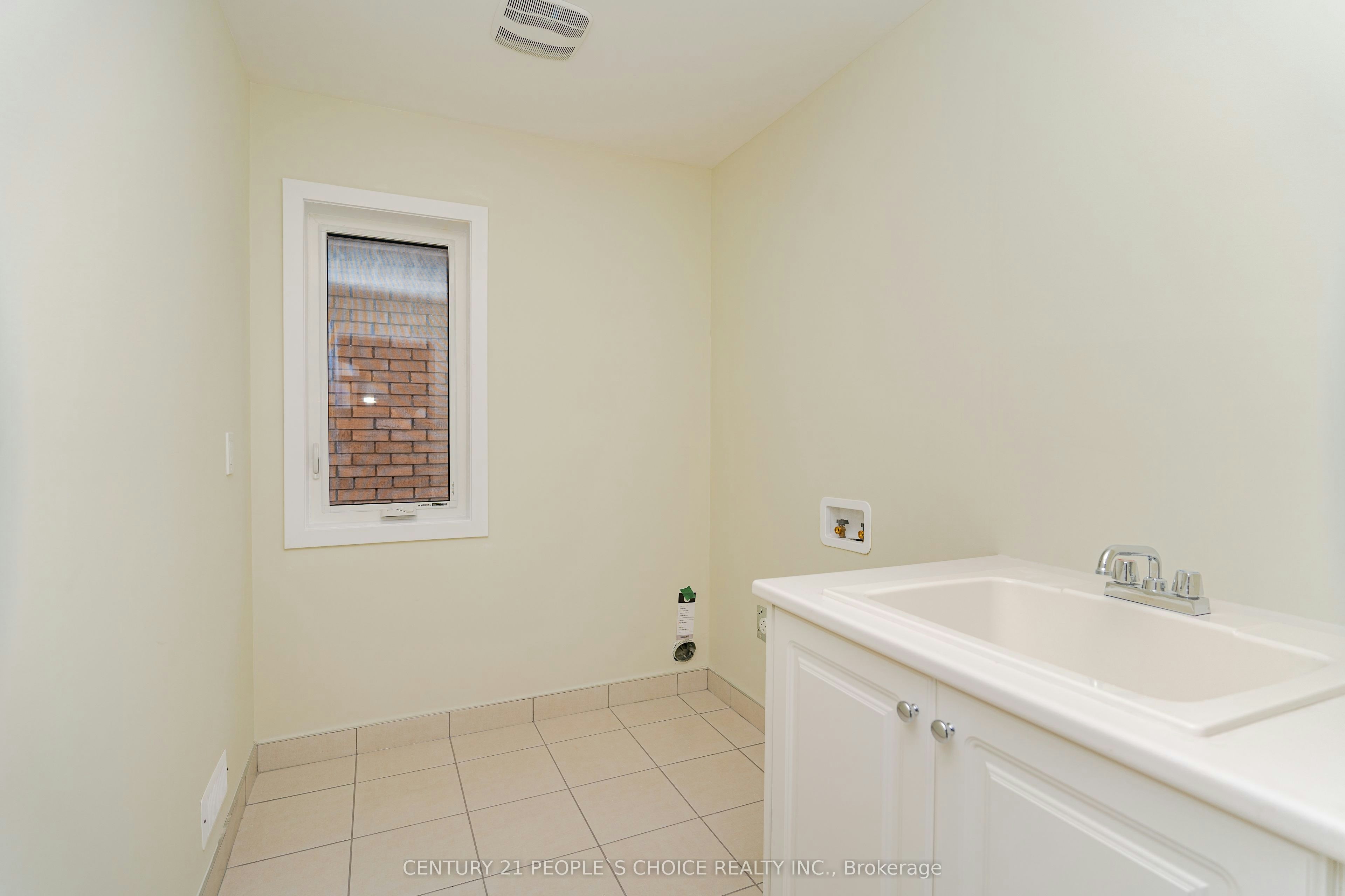 31 Garland Avenue, Cambridge, ON, N1T 0E7 - 34