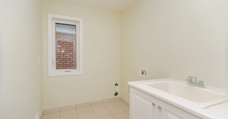 31 Garland Avenue, Cambridge, ON, N1T 0E7 - 34