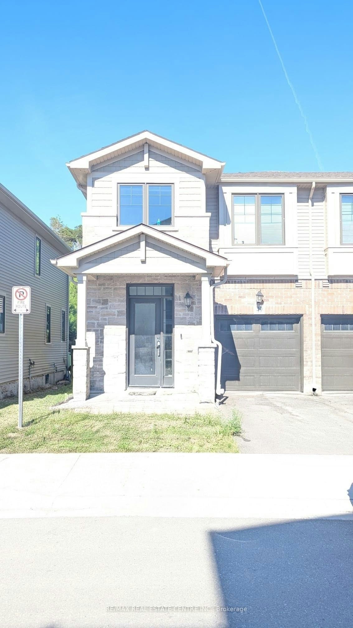 49-100 Hollywood Court, Cambridge, ON, N1R 0C5 - 2
