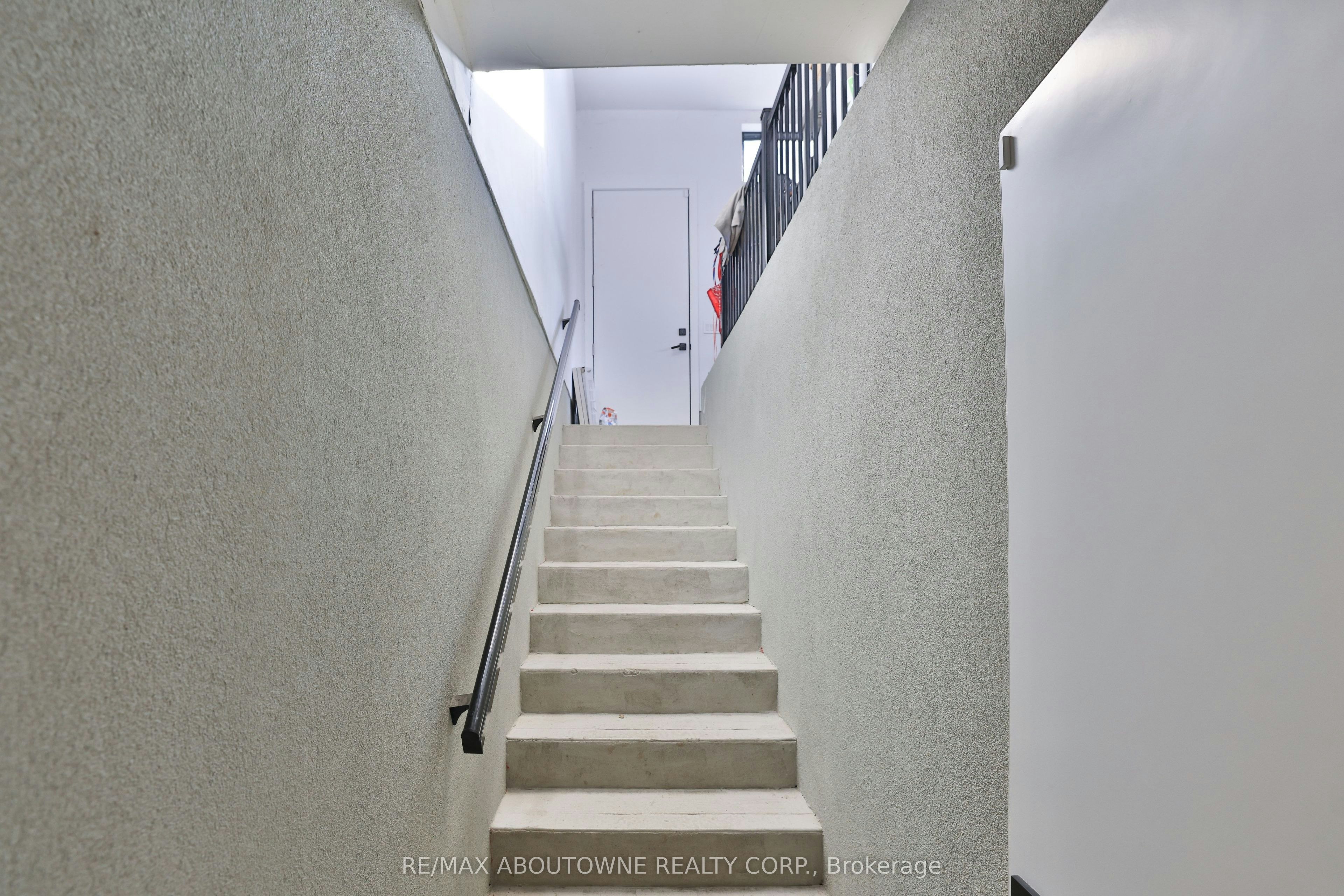 70 Upper Mount Albion Road, Hamilton, ON, L8J 2S1 - 37